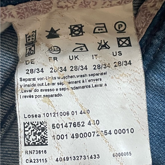 Size 28-34, Low Rise Hugo Boss Jean Shorts - Picture 2 of 4